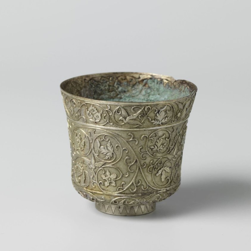 Cup
