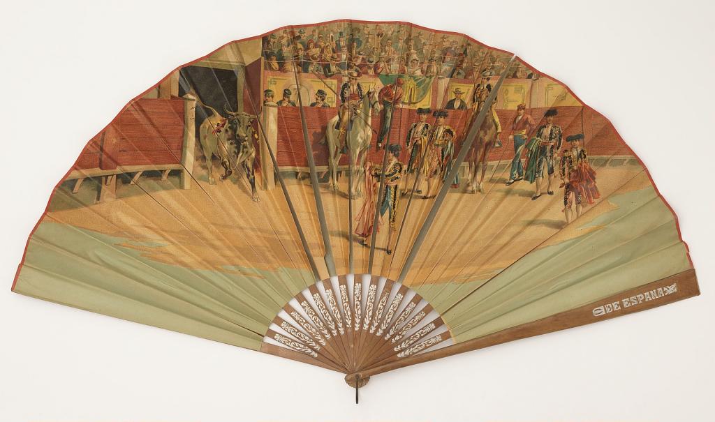 Pleated fan